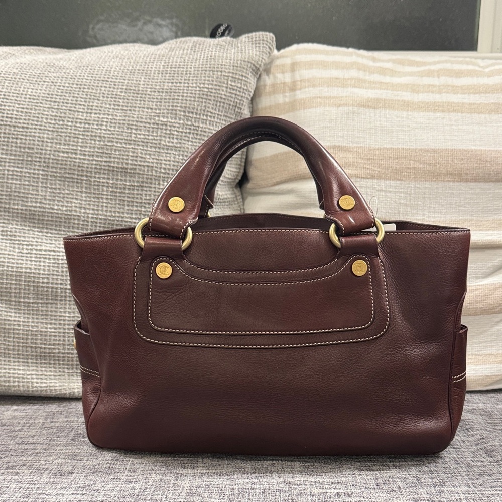 Celine’s Elegant Leather Handbag